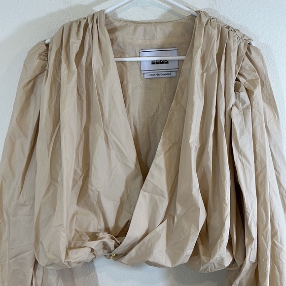 Eenk POUPEE Shirred Collarless Ivory Jacket with detachable sleeves - Picture 5 of 15